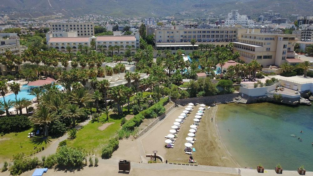 קיירניה Oscar Resort Hotel מראה חיצוני תמונה