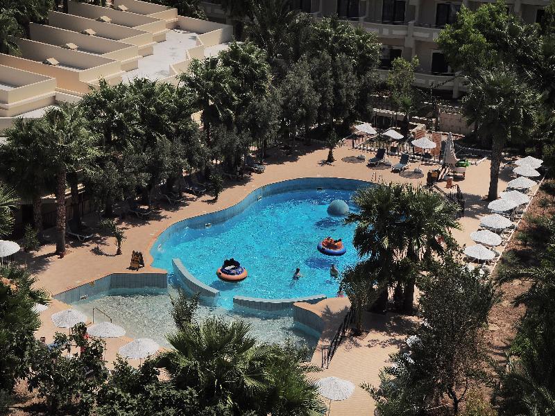 קיירניה Oscar Resort Hotel מראה חיצוני תמונה