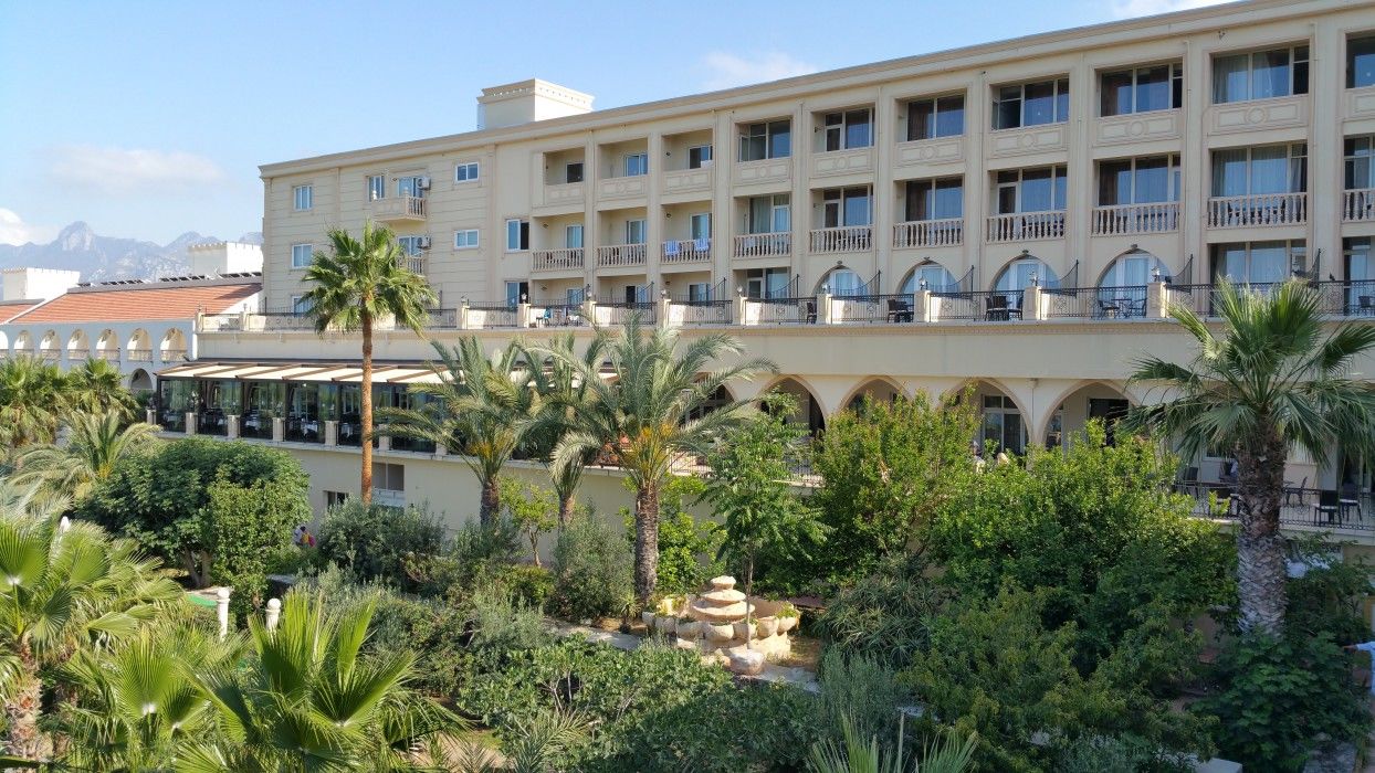 קיירניה Oscar Resort Hotel מראה חיצוני תמונה